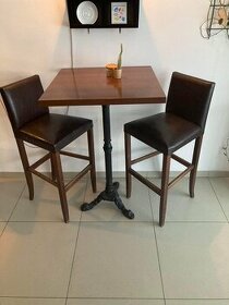 Barove vysoké stoly podstavec liatina s barovým stoličkami