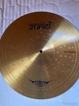 Cinely zuriel 18”