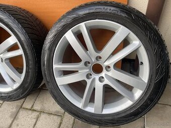 AUDI orig. ALU DISKY 5x130 9jxR20 ET60 4L0601025AJ