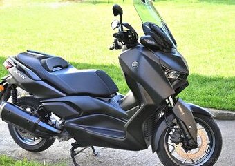 Yamaha xmax300