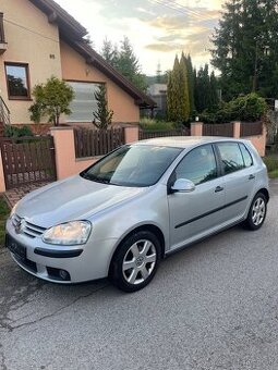 Vw golf 5 benzín 145 tis km