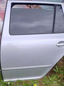 Predám zadné ľavé dvere škoda Octavia 2