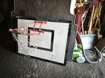 Basketbalový kôš