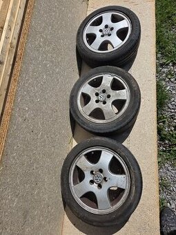 3x kolesa z VW Polo 195/50R15