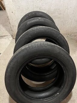 Predám Pirelli Cinturato P7 Rum flat 225/60 r17