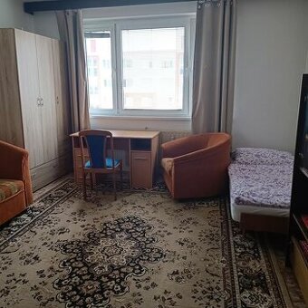 BA-Petrzalka,Jiraskova 2 izba pre par na prenajom hned k na