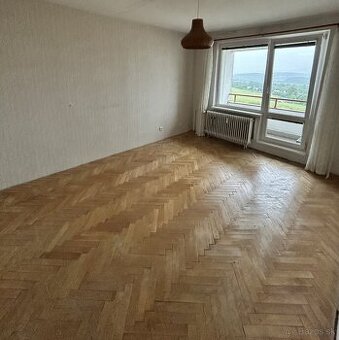 Tichý a slnečný 4i byt s balkónom - Zvolen - Zlatý Potok