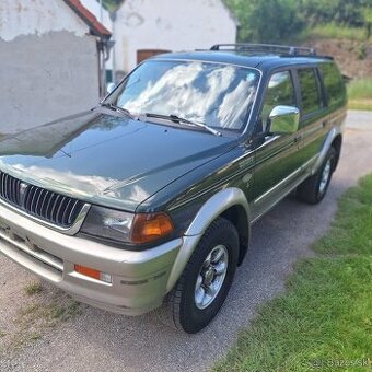 Predám Mitsubishi Montero-pajero sport