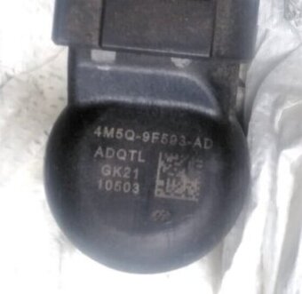 predám trysky 1.8 TDCI 4M5Q-9F593-AD motor KKDA Ford