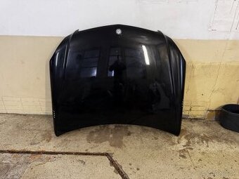 Mercedes w204 lift 2010-2014 kapota