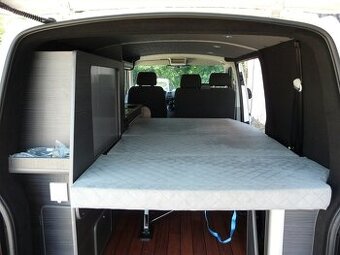 OBYTNÁ VESTAVBA VOLKSWAGEN TRANSPORTER T5,T6, -DPH