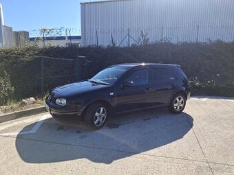 VW Golf 4