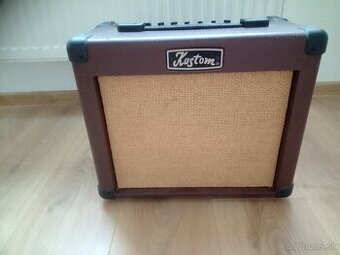 Kombo pre akustickú gitaru