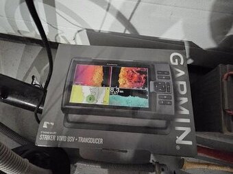 Sonar garmin vivid 9sv +transducer