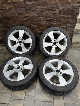 Predám zimné pneumatiky 225/45 R17 na elektrónov ŠKODA DENOM