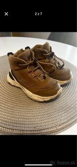 Chlapčenské topánky ZARA, veľkosť 22, super stav