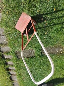 Predám celokovový ručný vozík s  gumenými kolesami