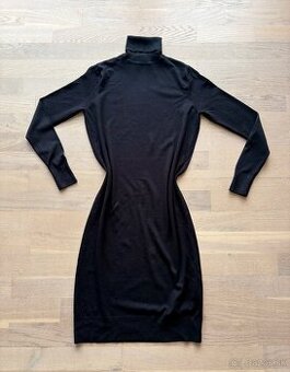 Dámske úpletové šaty veľkosť XS, zn. Vila