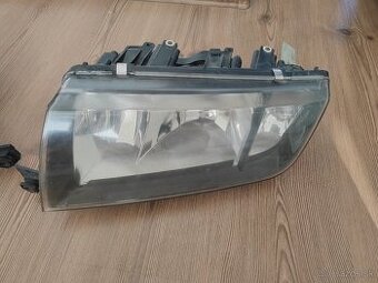 Škoda fabia 1 predné svetlá