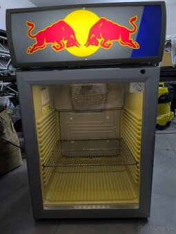 Predám chladničku Redbull