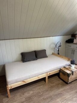 Drevená posteľ 100x200