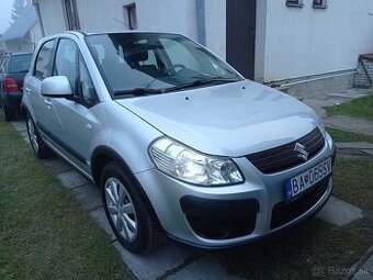 Suzuki SX4 1.5 benzin