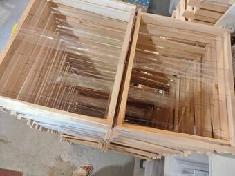 Hotové Včelárske ramiky