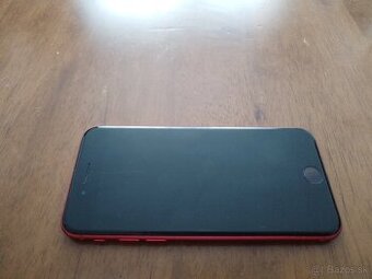 Predám iPhone SE (2020) 64 Gb Product Red vo funkčnom stave