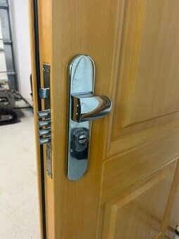 Bezpečnostné dvere 80ky