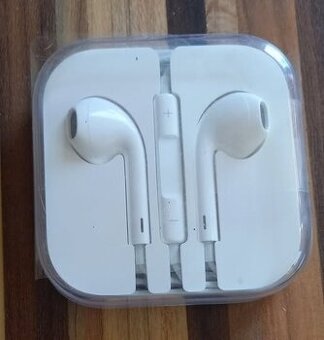 slúchatka Iphone káblové nové