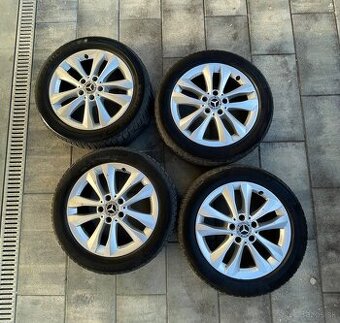 Hlinikove disky Mercedes+ zimne pneu Michelin