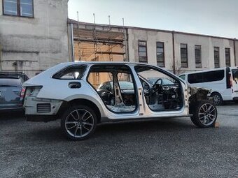 karoséria Škoda Superb 3 combi