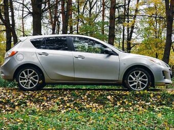 Mazda 3 1.6 benzín