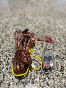 Hi-Low konvertor do auta – impedančný prevodník (FH-103)