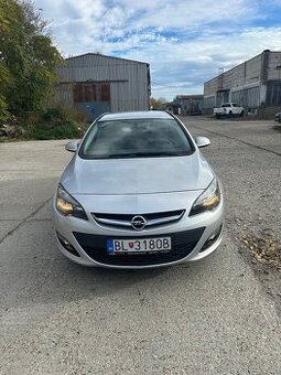 Opel Astra J 1.6 CDTI