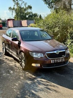 Rozpredam Škoda Superb 2 1.6 tdi 77kw sedan pred facelift