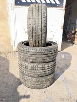 Pirelli Cinturato P7 225/45 R18