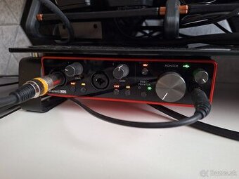 Externá zvuková karta Focusrite Scarlet 2i2 3.gen