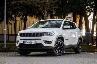 Jeep Compass 1.3 Turbo Night Eagle Winter Packet