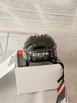 Dámska profi prilba CCM TACKS FTW - čierna M/L nová