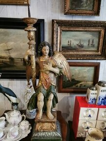 Barokový anjel svetlonos na predaj