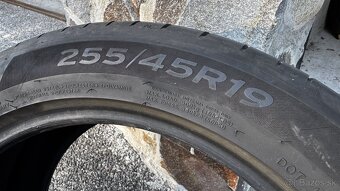 Hankook Ventus S1 Evo 3 EV K127E 255/45 R19 104W 03/2024 - 1