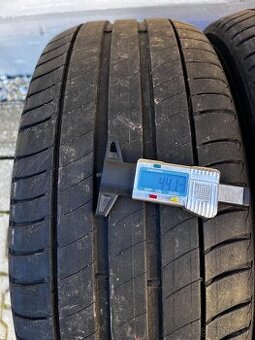 215/55R17 Michelin  letne