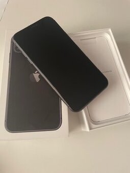 Krásny iphone 11 128GB batéria 82 percent