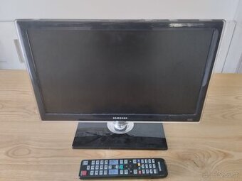 SAMSUNG 19"