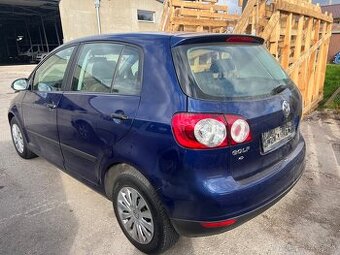 Predám náhradné diely na Volkswagen Golf plus 1,4benz.