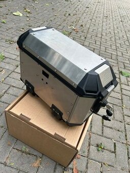 Predám bočný kufor GIVI ALASKA 36 l, nepoužitý