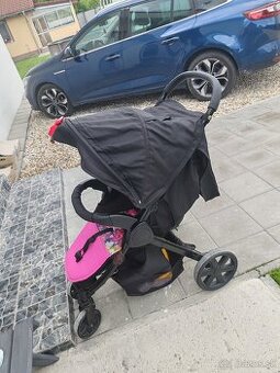 Britax B~Agile