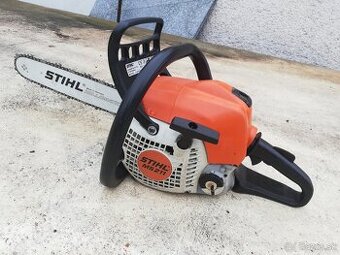 Motorová píla Stihl MS 211