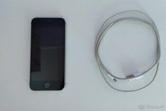 Predám iPhone SE 2016